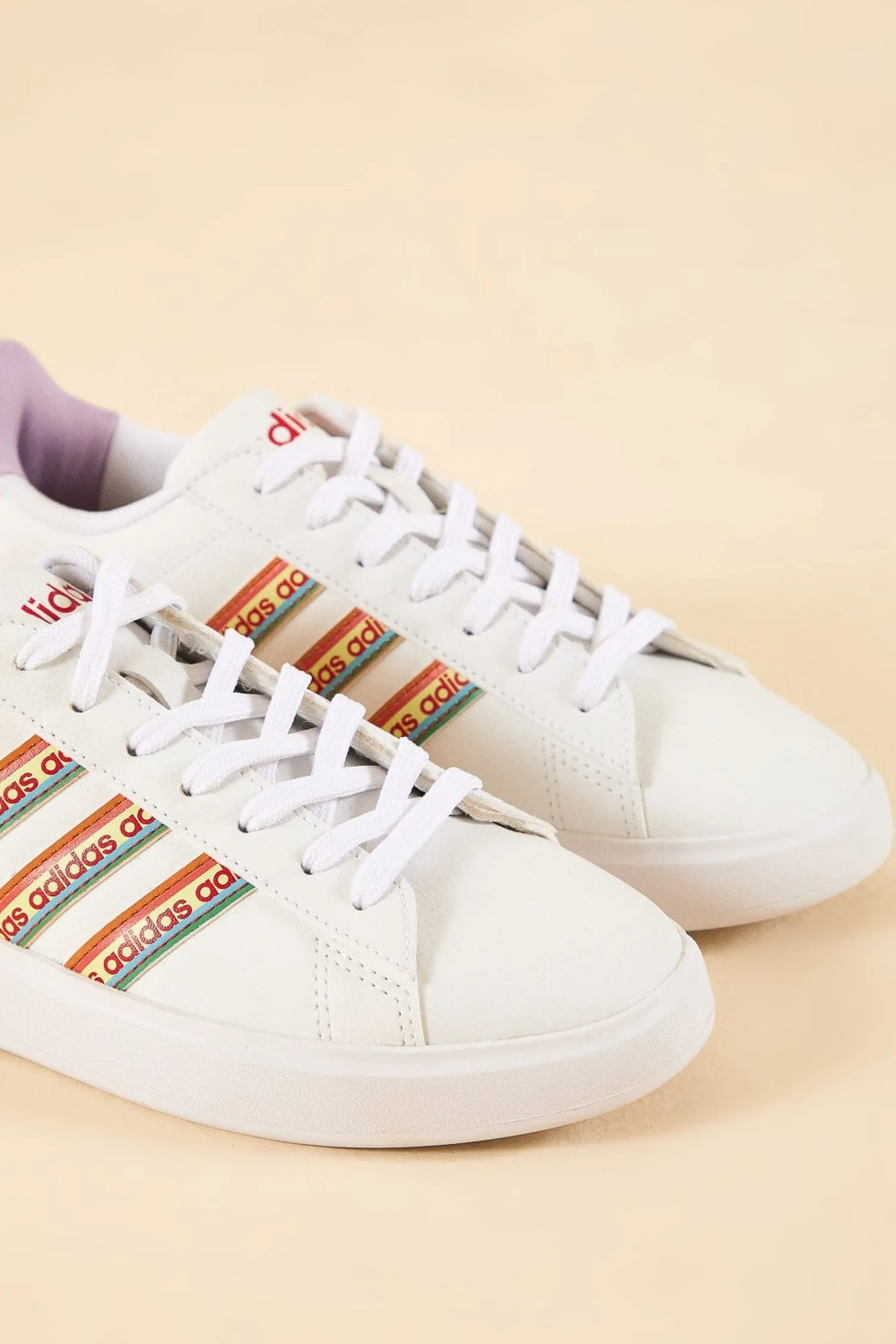 FARM Rio ADIDAS GRAND COURT 2.0 FOOTWEAR WHITE