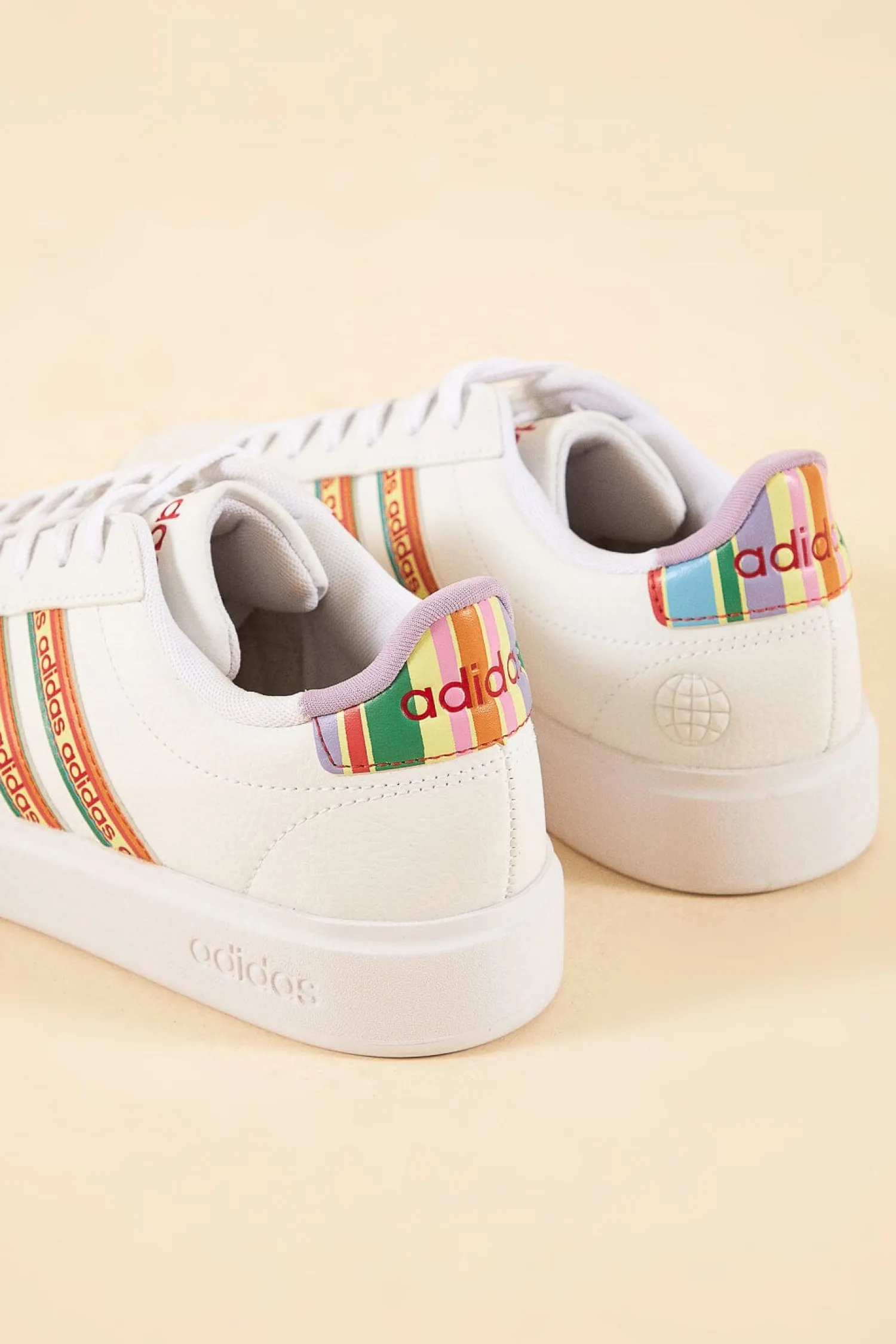 FARM Rio ADIDAS GRAND COURT 2.0 FOOTWEAR WHITE