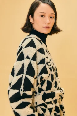 FARM Rio BLACK & WHITE HEART DECO MAXI FLEECE COAT