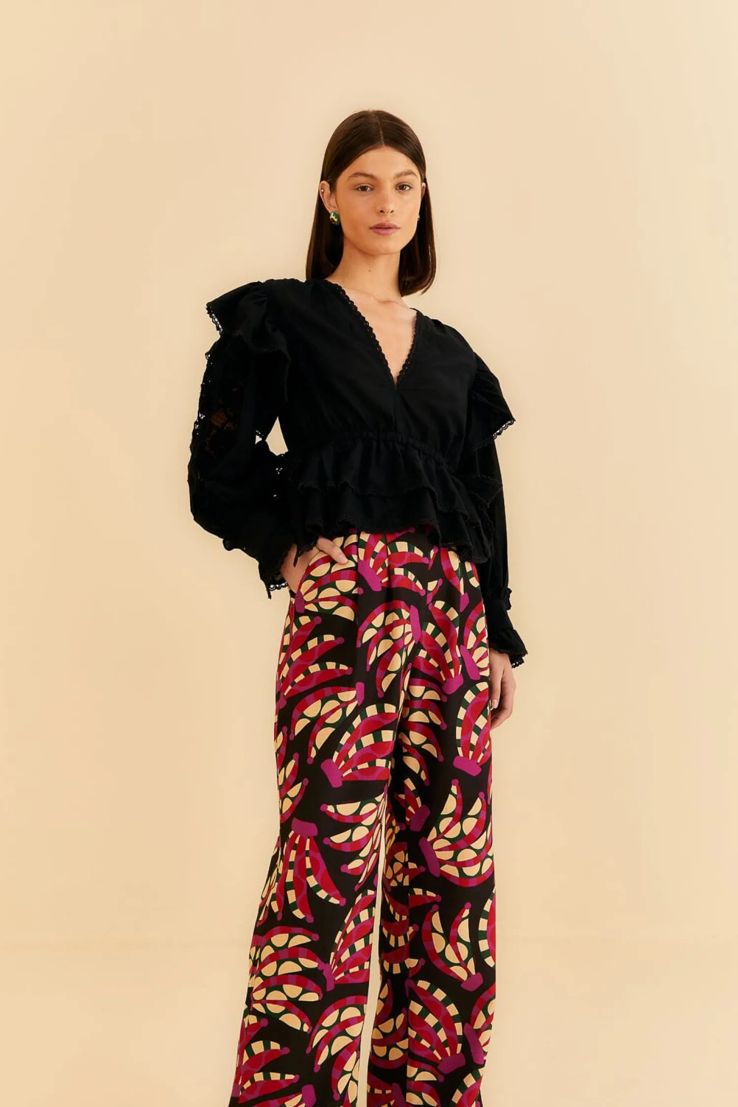 FARM Rio BLACK BANANA DOTS LOW WAISTED PANTS