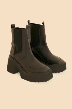 FARM Rio  BLACK BLOCK HEEL CHELSEA BOOT