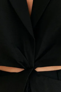 FARM Rio  BLACK CUT OUT BLAZER