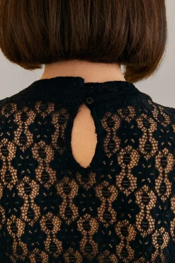 FARM Rio  BLACK LACE LONG SLEEVE BLOUSE