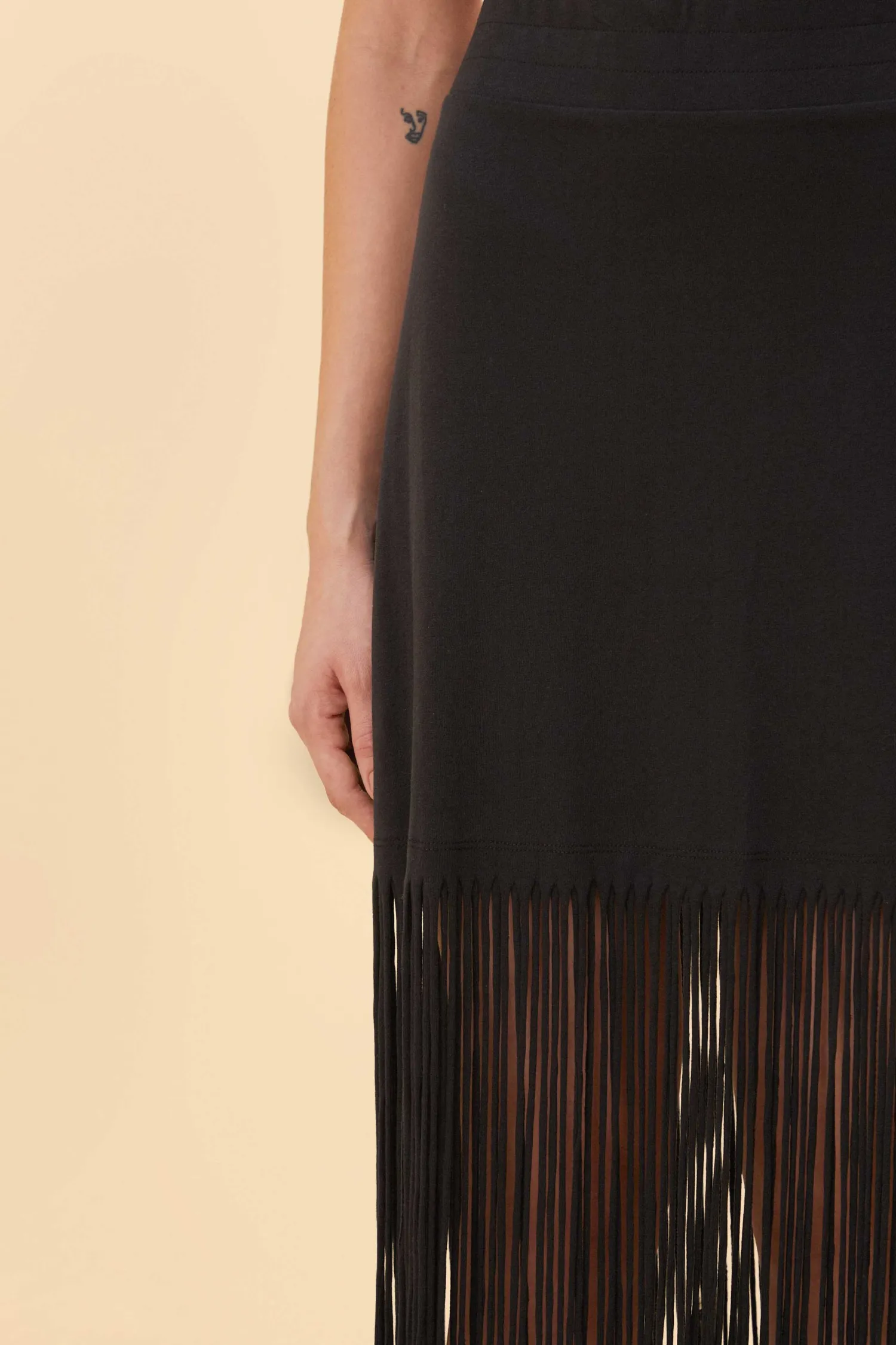FARM Rio BLACK ORGANIC COTTON FRINGE MIDI SKIRT
