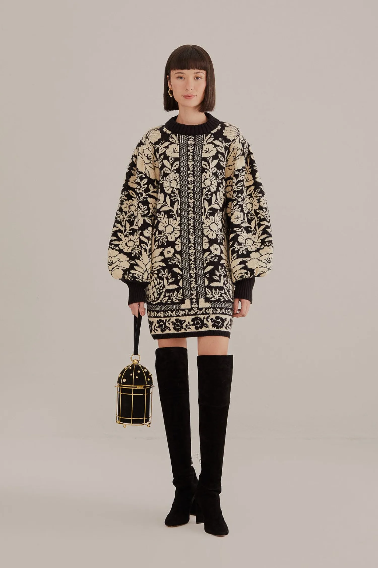 FARM Rio BLACK PINEAPPLE GARDEN MINI SWEATER DRESS