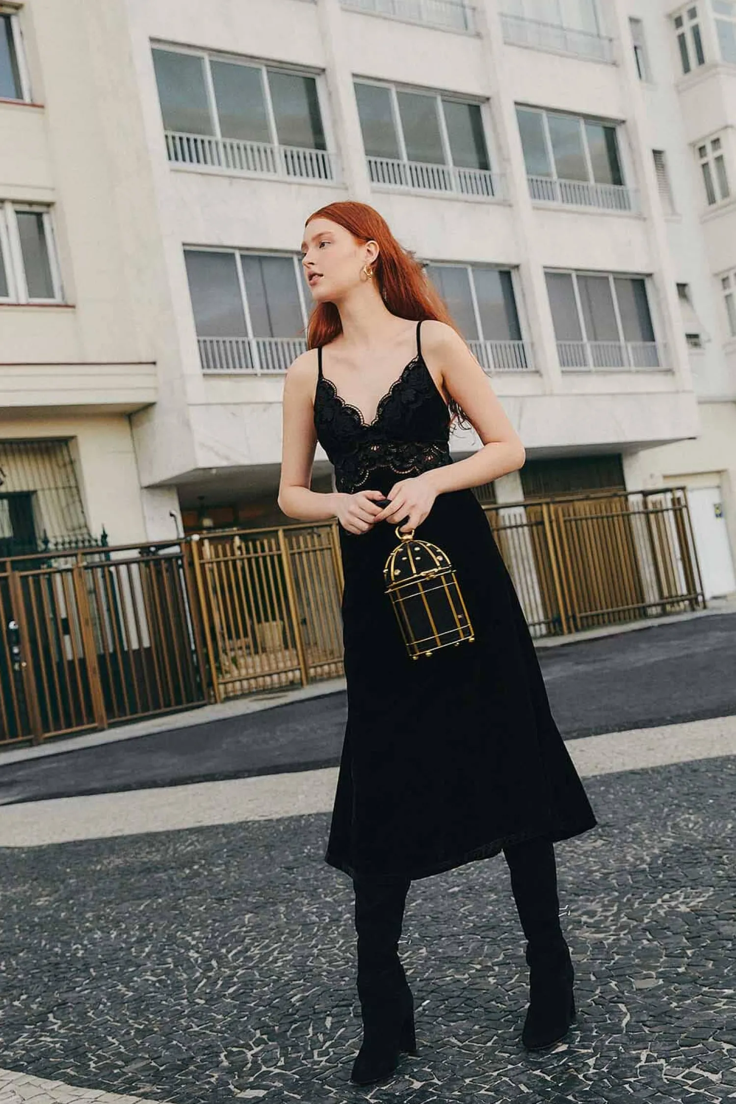 FARM Rio BLACK RICHELIEU VELVET SLIP DRESS