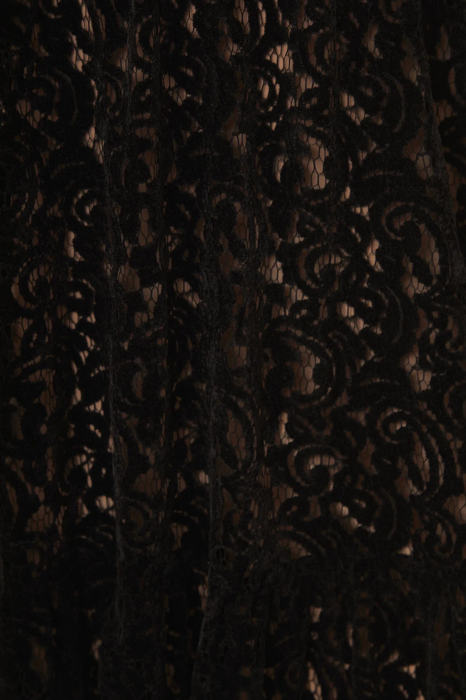 FARM Rio BLACK VELVET LACE SLEEVELESS MAXI DRESS
