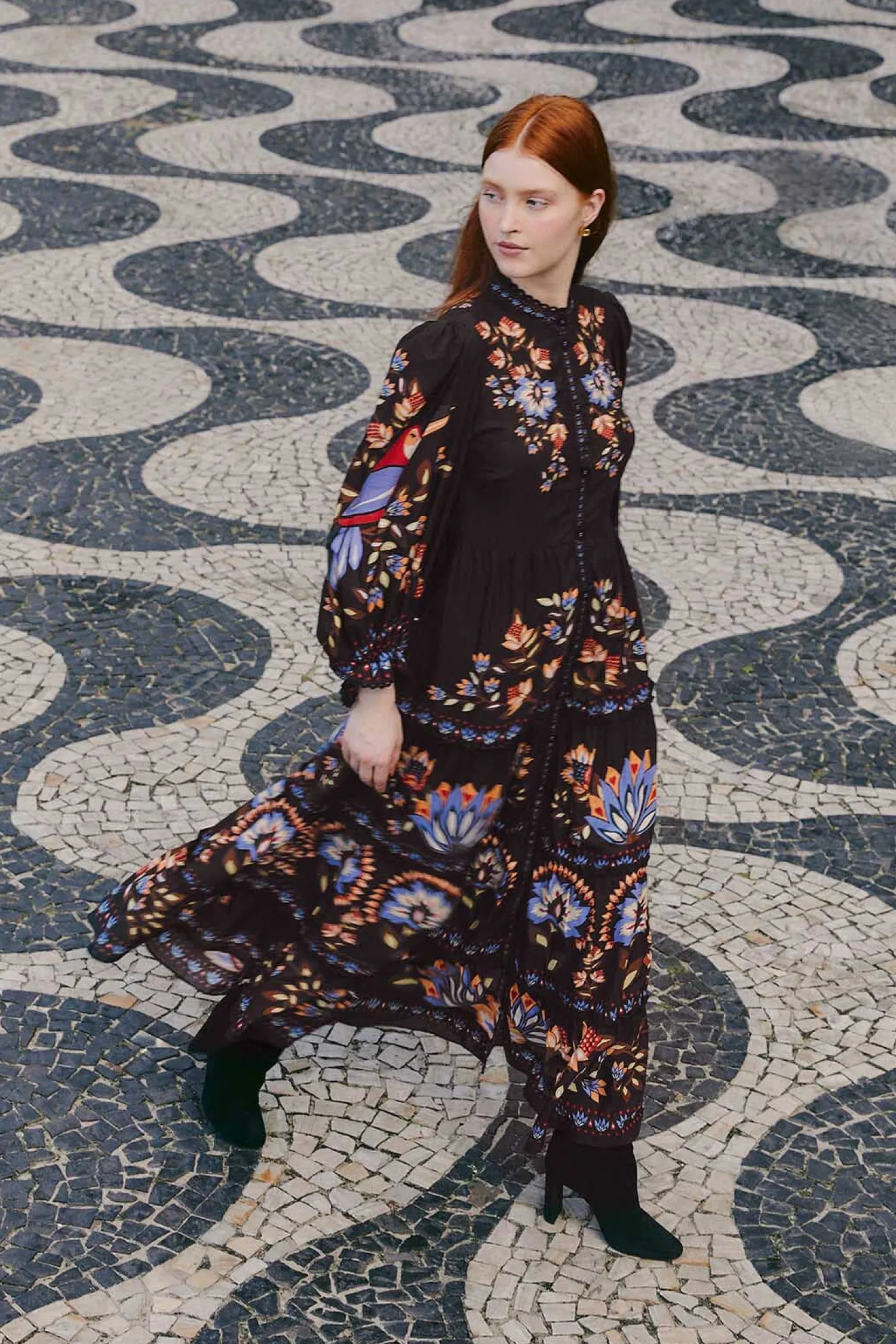 FARM Rio BLACK WINTER GARDEN LONG SLEEVE MAXI DRESS