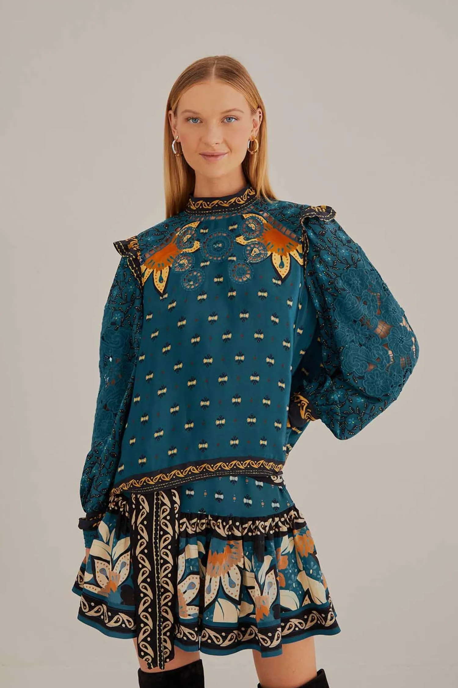 FARM Rio BLUE AINIKA CHILL LONG SLEEVE BLOUSE