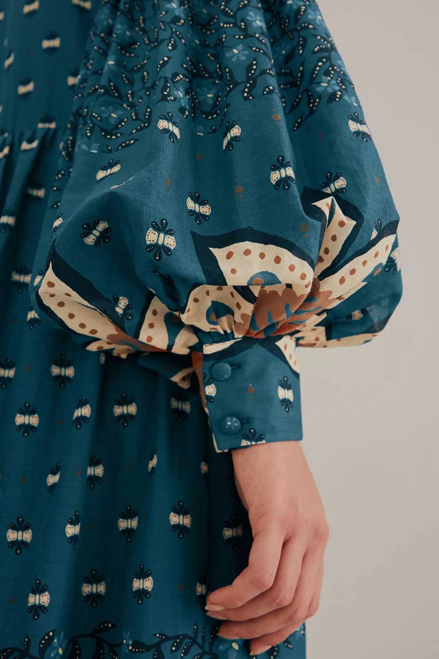 FARM Rio BLUE AINIKA CHILL MAXI SHIRTDRESS