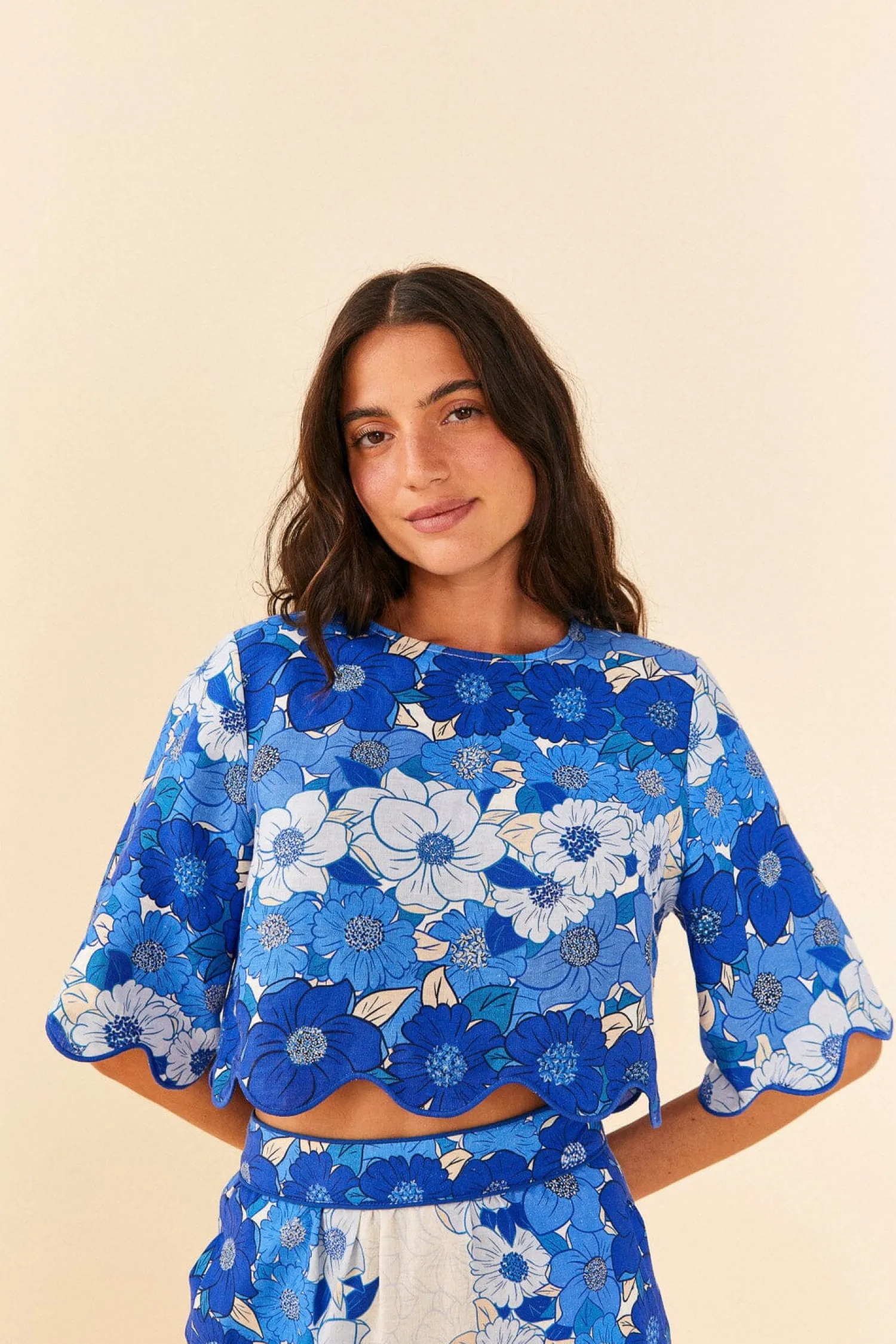 FARM Rio BLUE FLOWER STRIPES CROP TOP