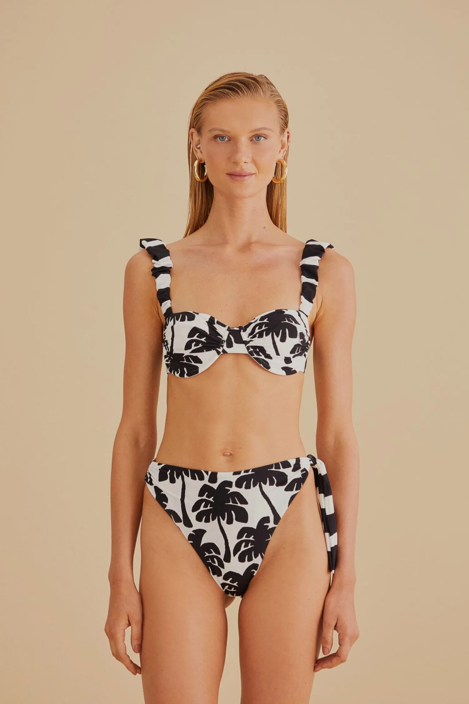 FARM Rio COCONUT UNDERWIRE BIKINI TOP