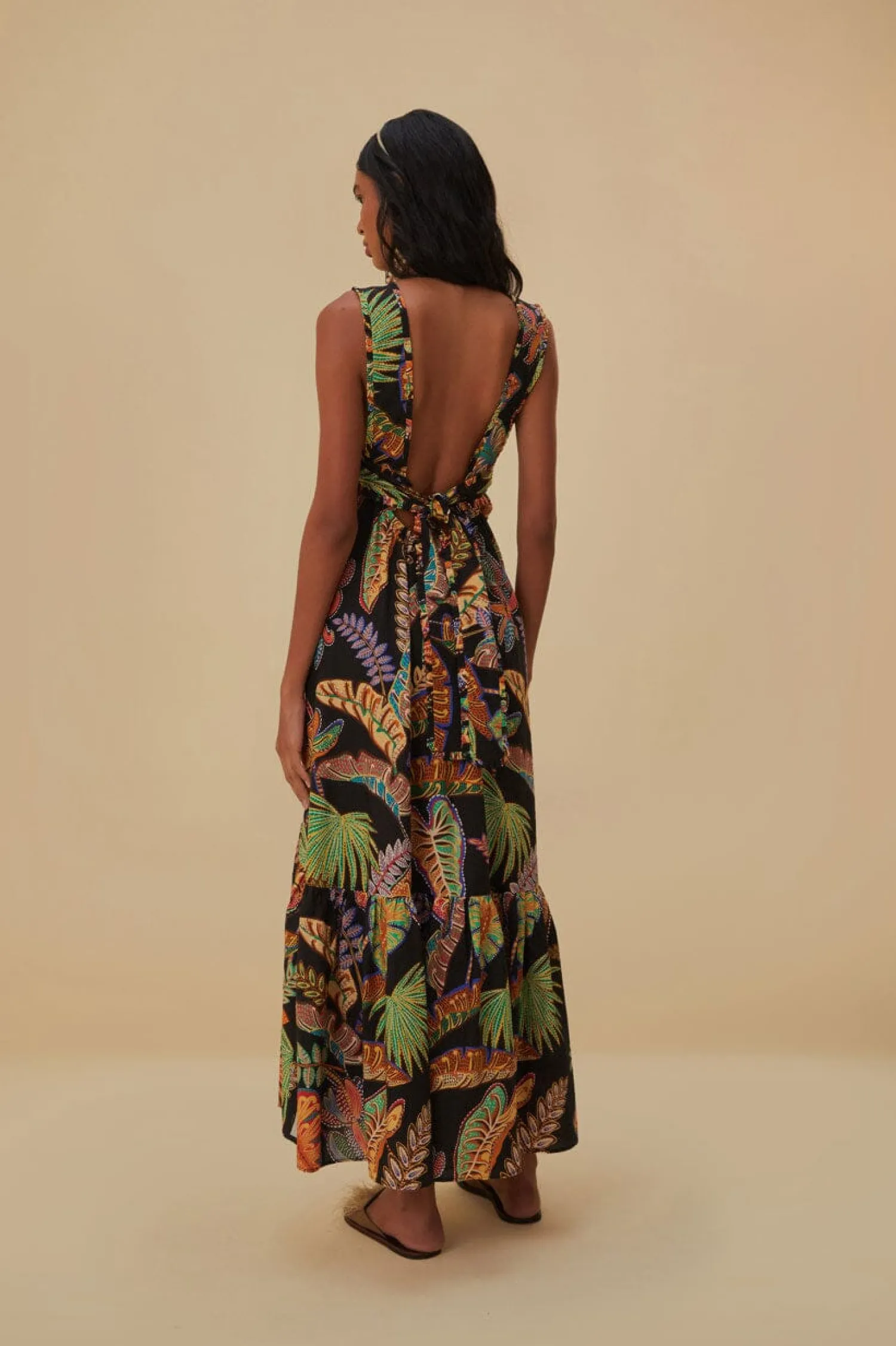 FARM Rio COOL FOLIAGE BLACK SLEEVELESS MAXI DRESS
