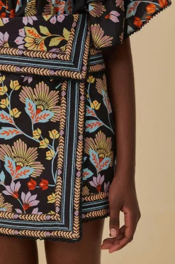 FARM Rio FLOWERY BLACK MINI SKIRT