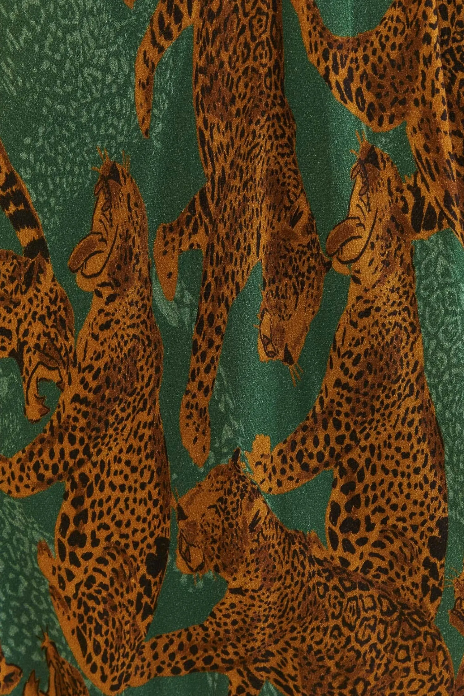 FARM Rio GREEN ARTSY LEOPARDS LONG SLEEVE MAXI DRESS