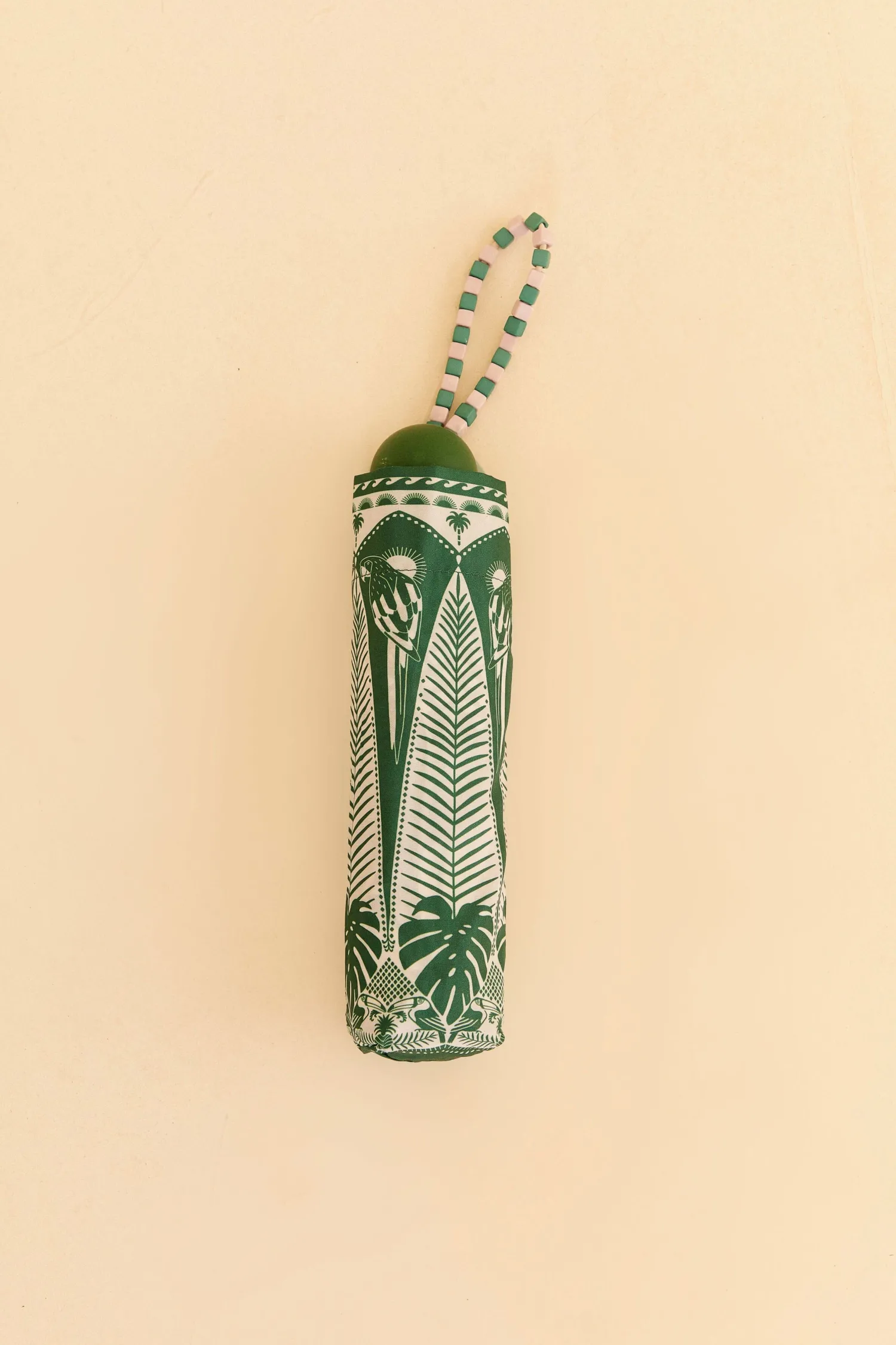 FARM Rio GREEN MACAW ELEGANCE UMBRELLA