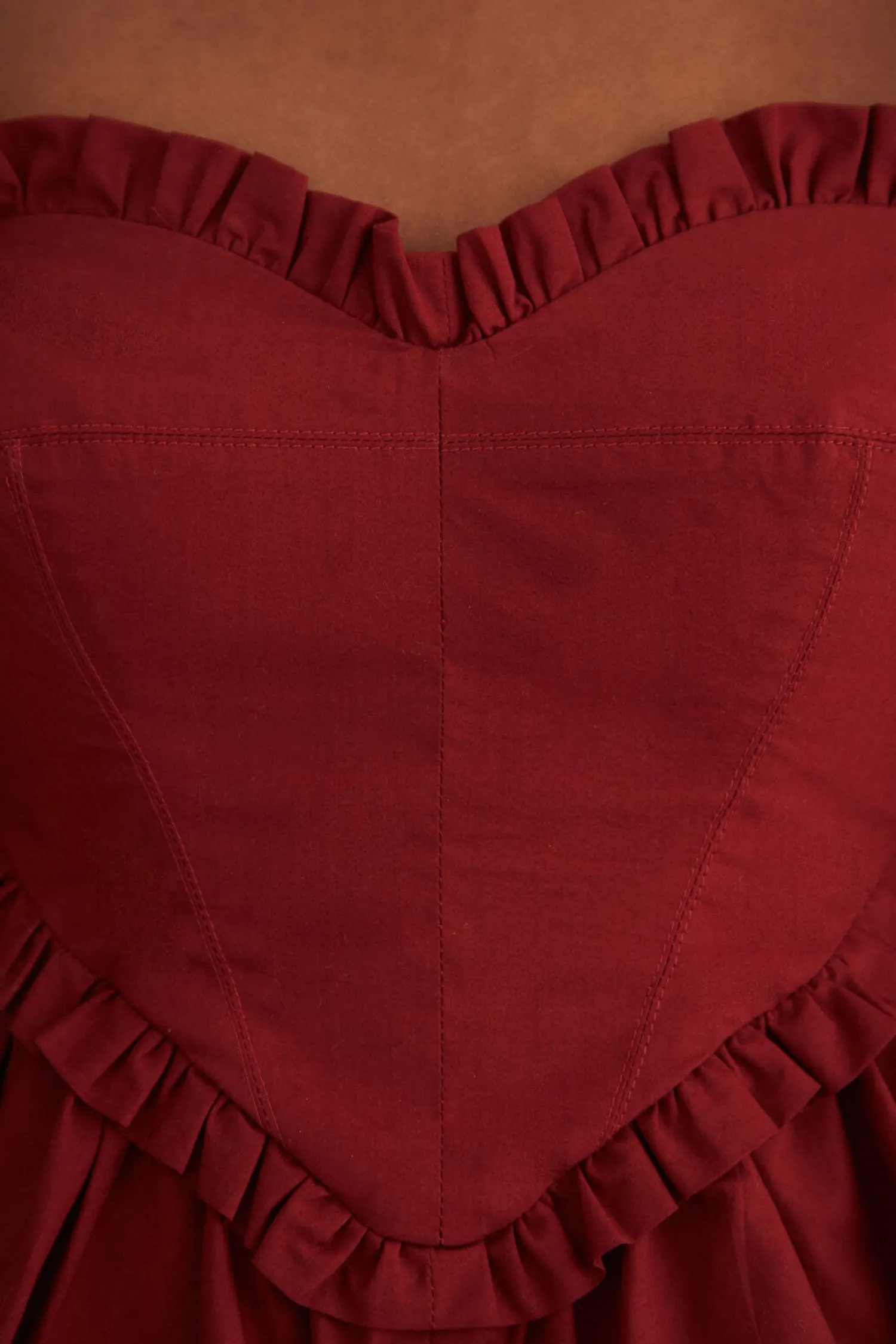 FARM Rio MARSALA HEART SHAPED PUFF SLEEVE BLOUSE