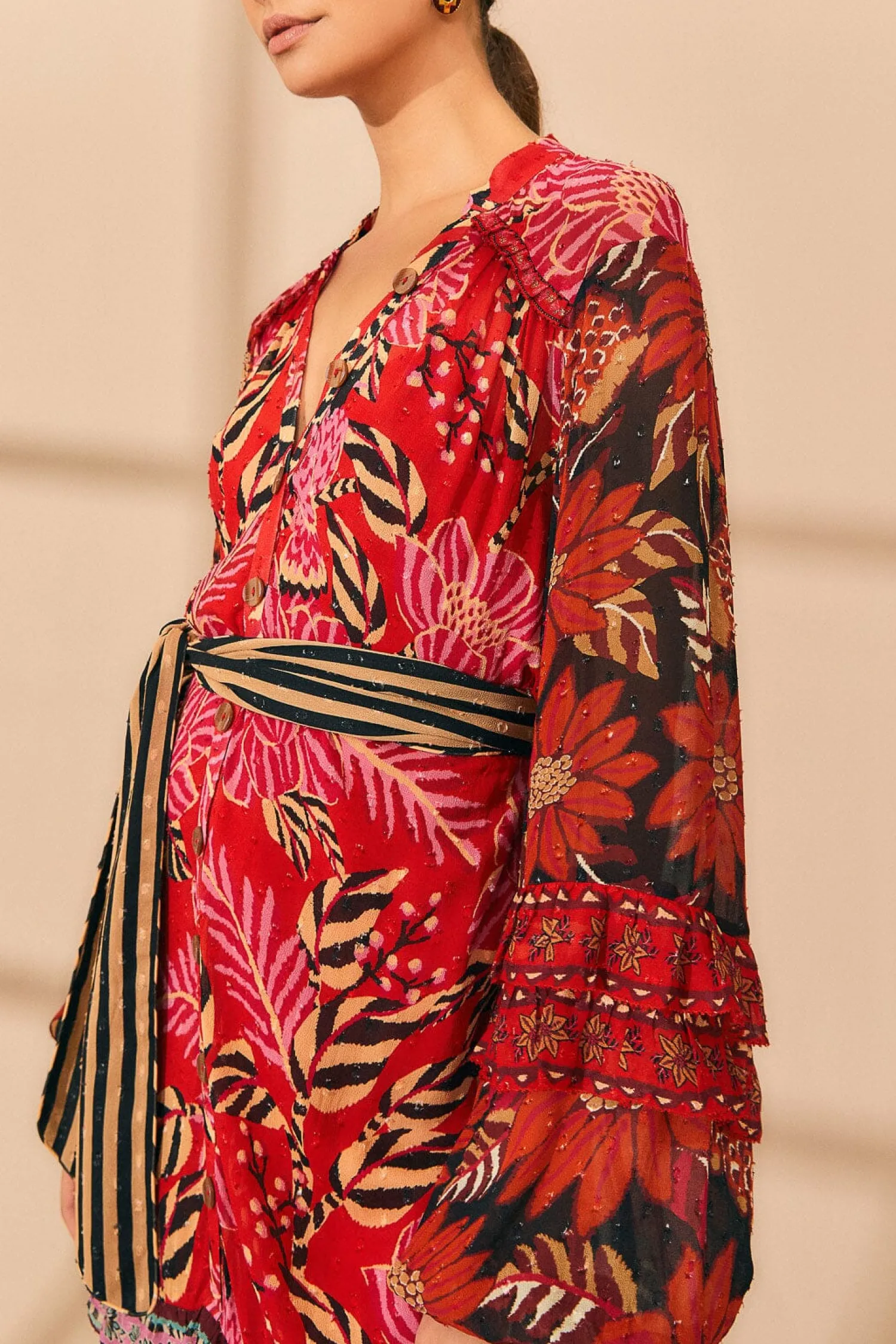 FARM Rio MIXED FLORAL PRINTS LONG SLEEVE MAXI DRESS