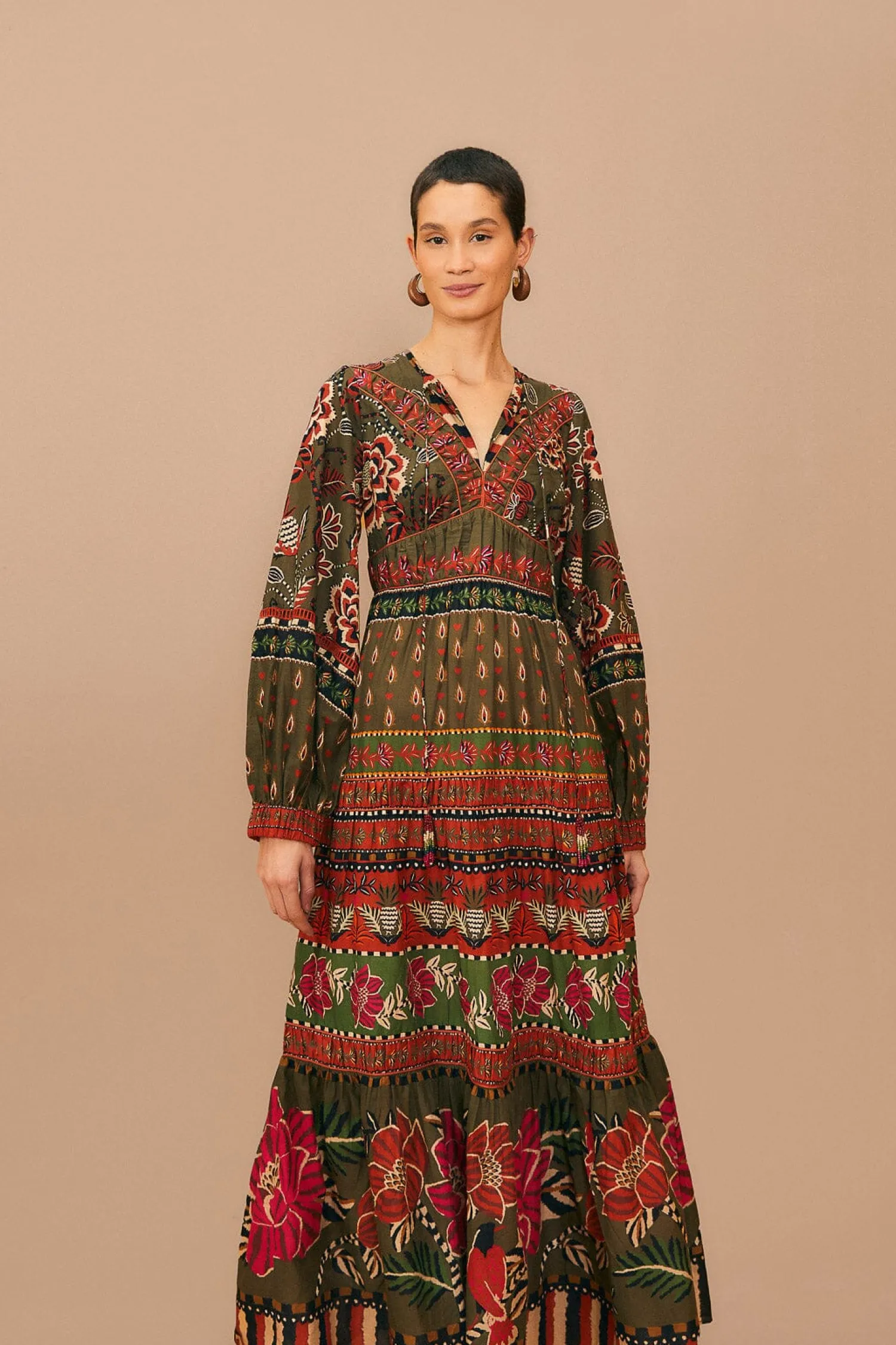 FARM Rio MULTICOLOR AINIKA FLORAL GARDEN MAXI DRESS
