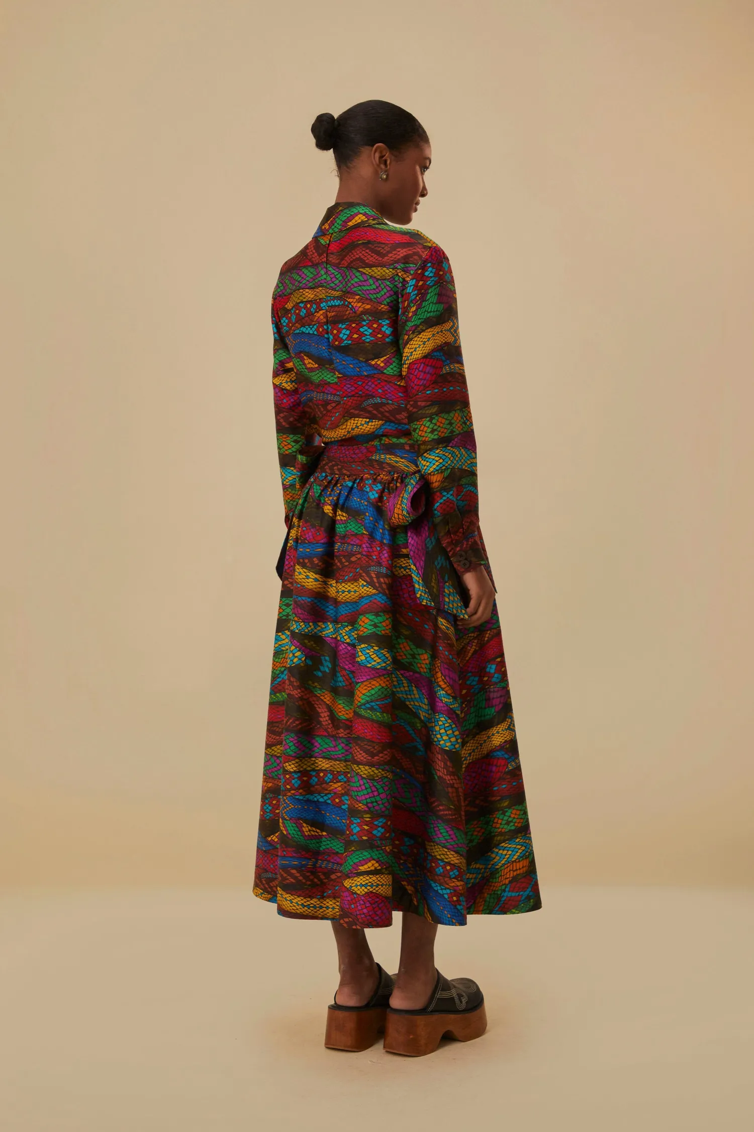 FARM Rio MULTICOLOR MIRAGE MIDI SKIRT