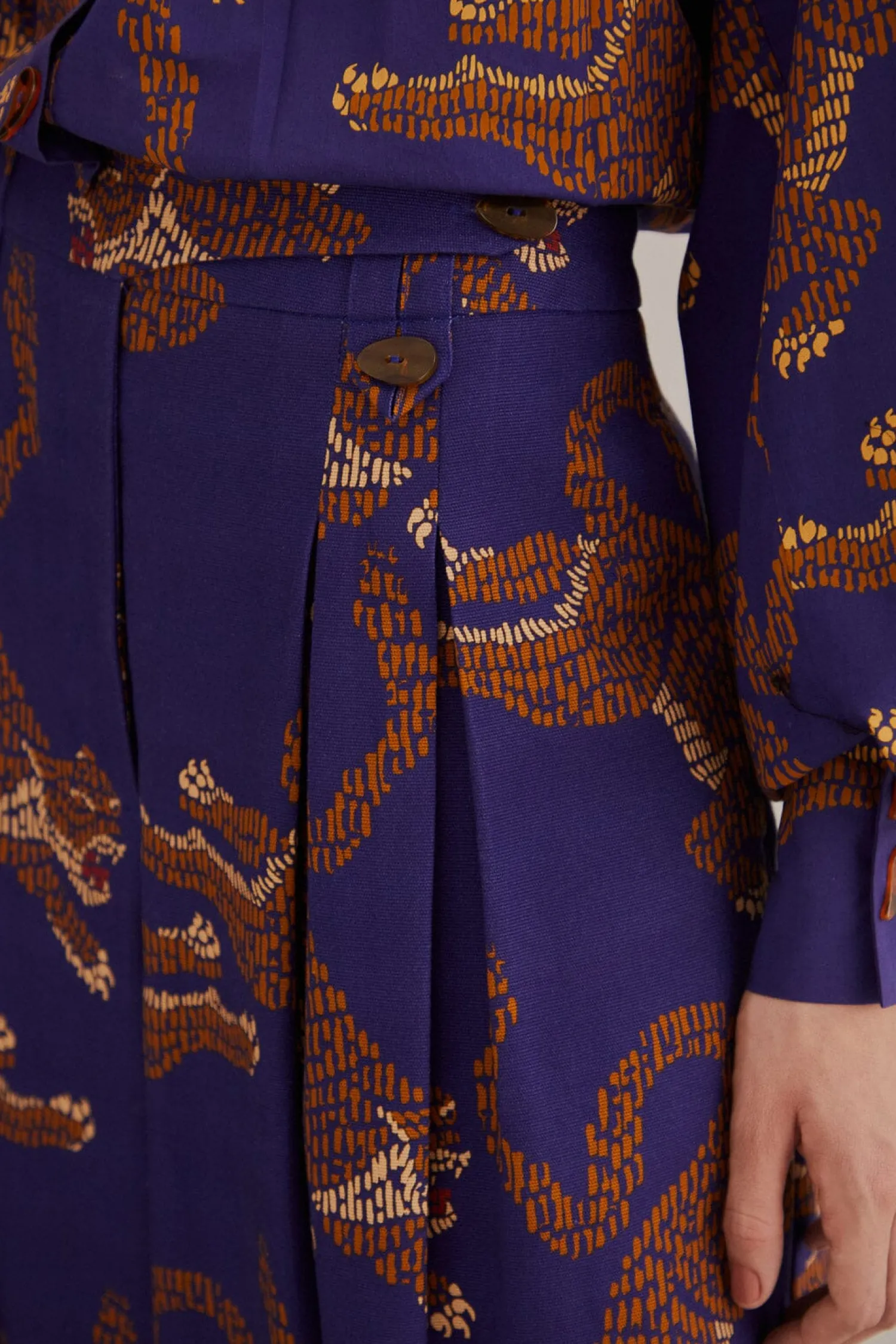 FARM Rio NAVY BLUE LEOPARDS TAILORED PANTS