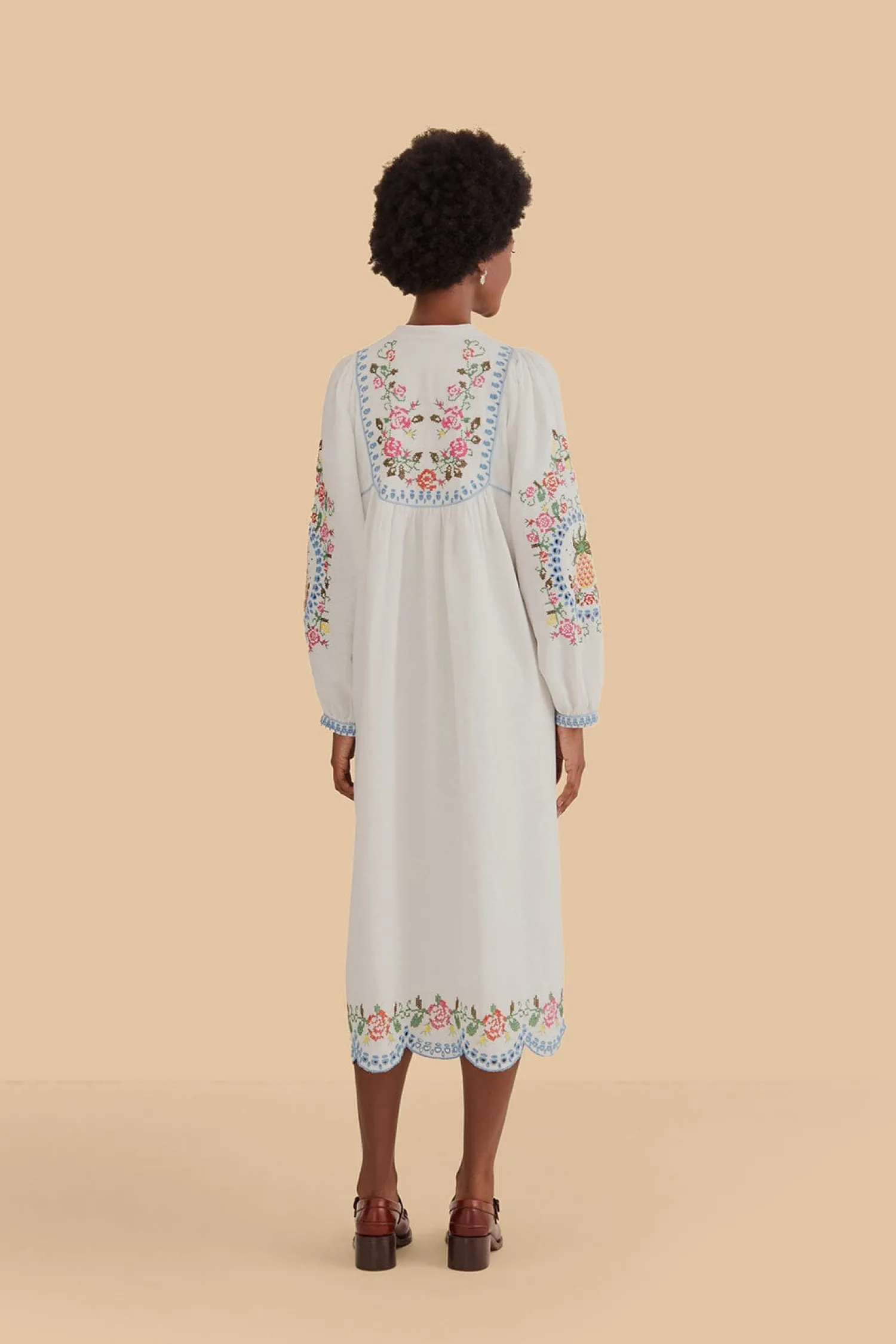 FARM Rio OFF-WHITE EMBROIDERED MIDI DRESS