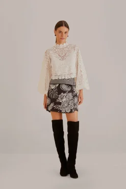 FARM Rio  OFF-WHITE GUIPURE LONG SLEEVE BLOUSE
