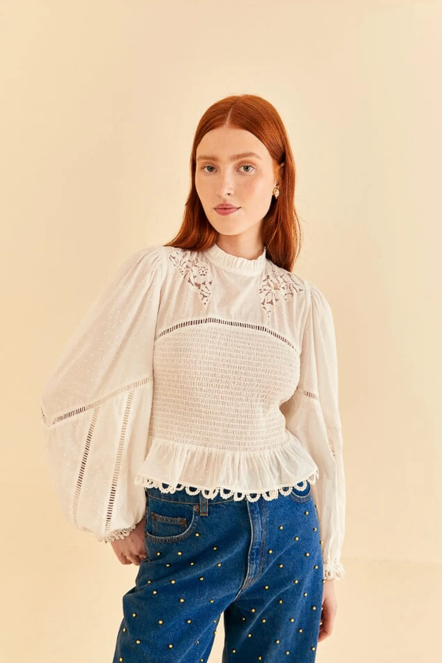 FARM Rio OFF-WHITE SMOCKED BLOUSE