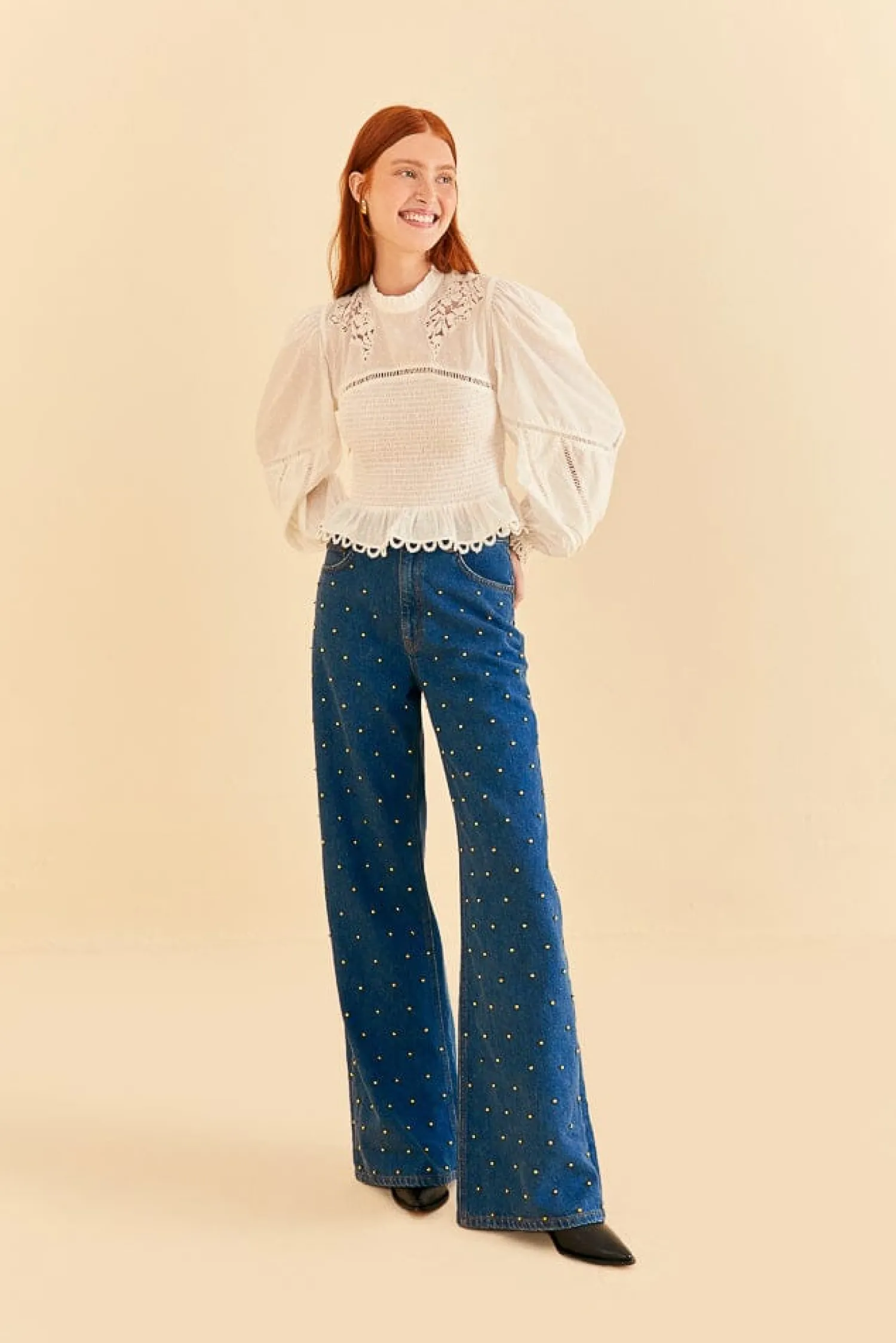 FARM Rio OFF-WHITE SMOCKED BLOUSE