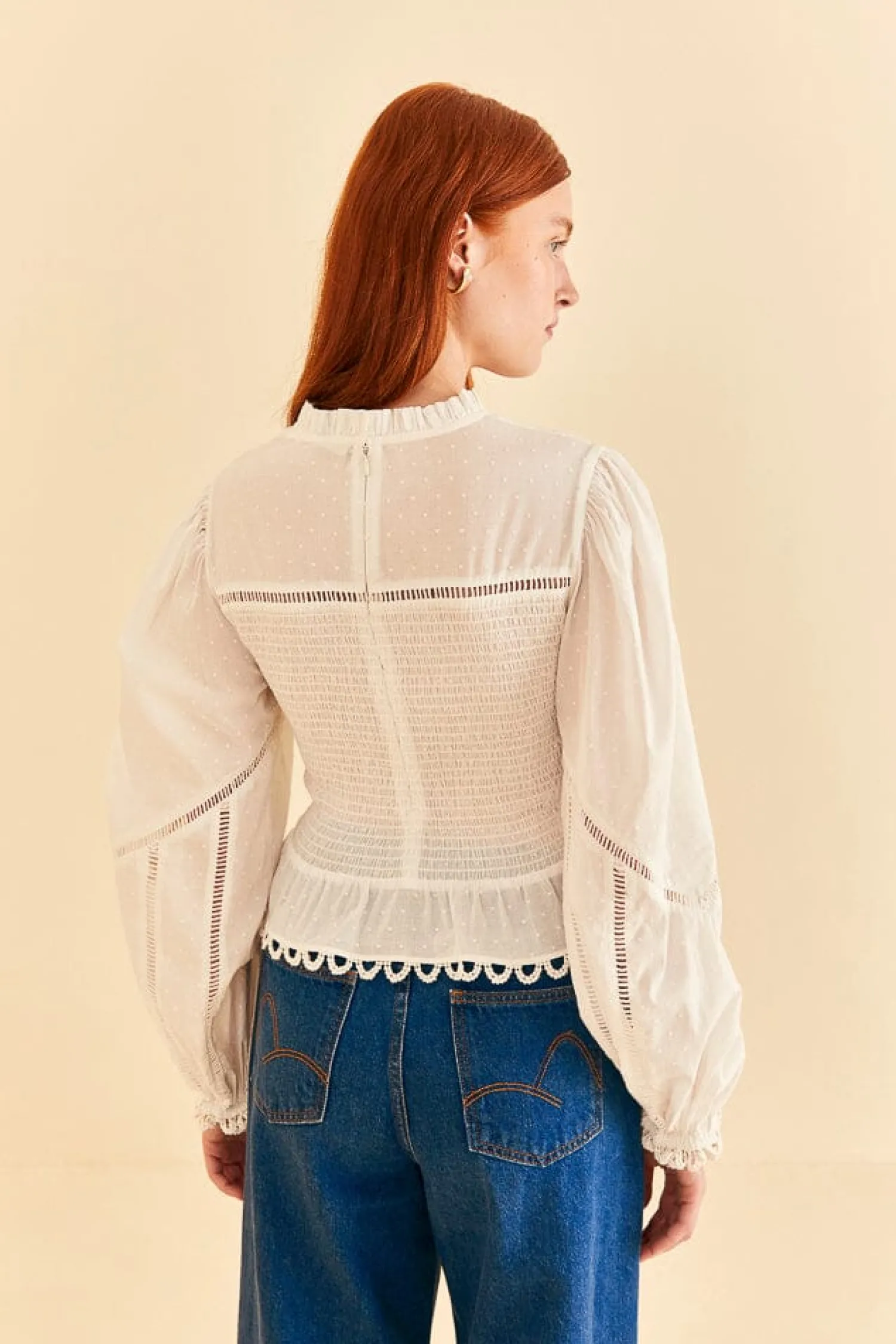 FARM Rio OFF-WHITE SMOCKED BLOUSE