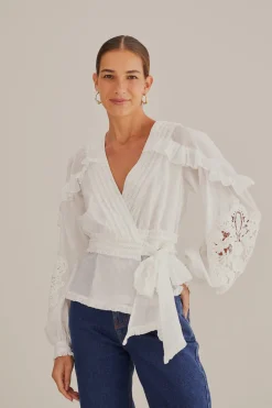 FARM Rio  OFF-WHITE V NECK BLOUSE