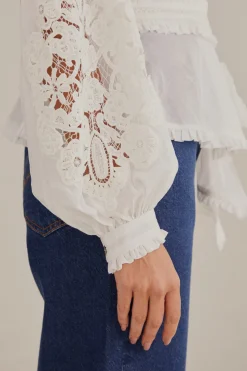 FARM Rio OFF-WHITE V NECK BLOUSE