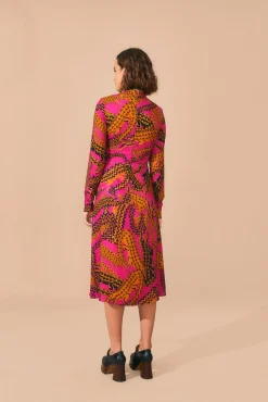 FARM Rio PINK CROCO LENZING™ ECOVERO™ VISCOSE SLIT MIDI DRESS