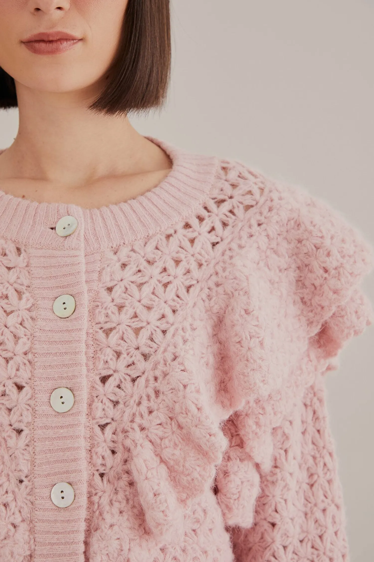 FARM Rio PINK FLOWER TEXTURE KNIT CARDIGAN