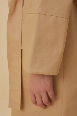 FARM Rio  POCKETS OVER NUDE TRENCH COAT