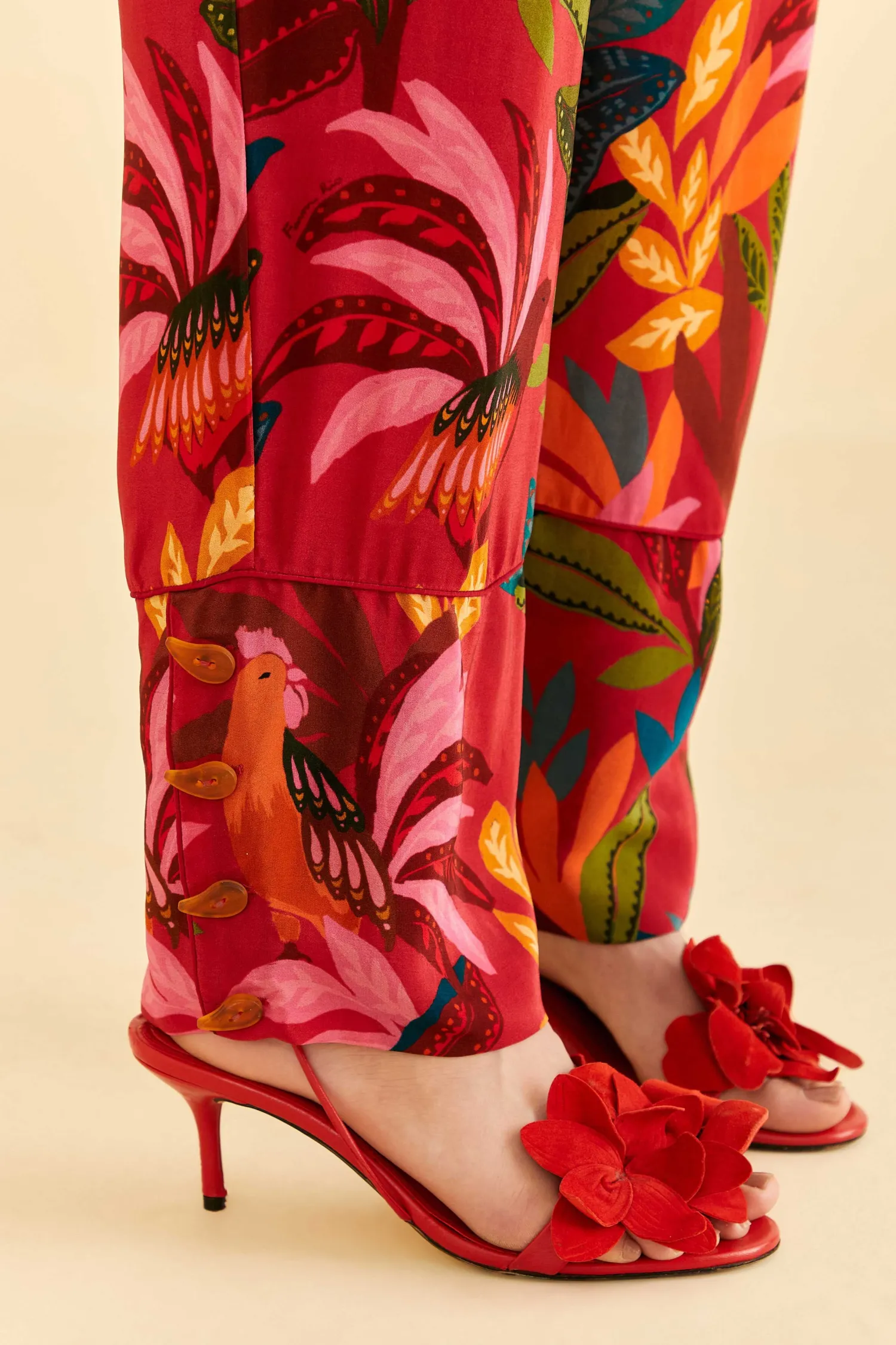 FARM Rio RED ROOSTER LEAVES PANTS