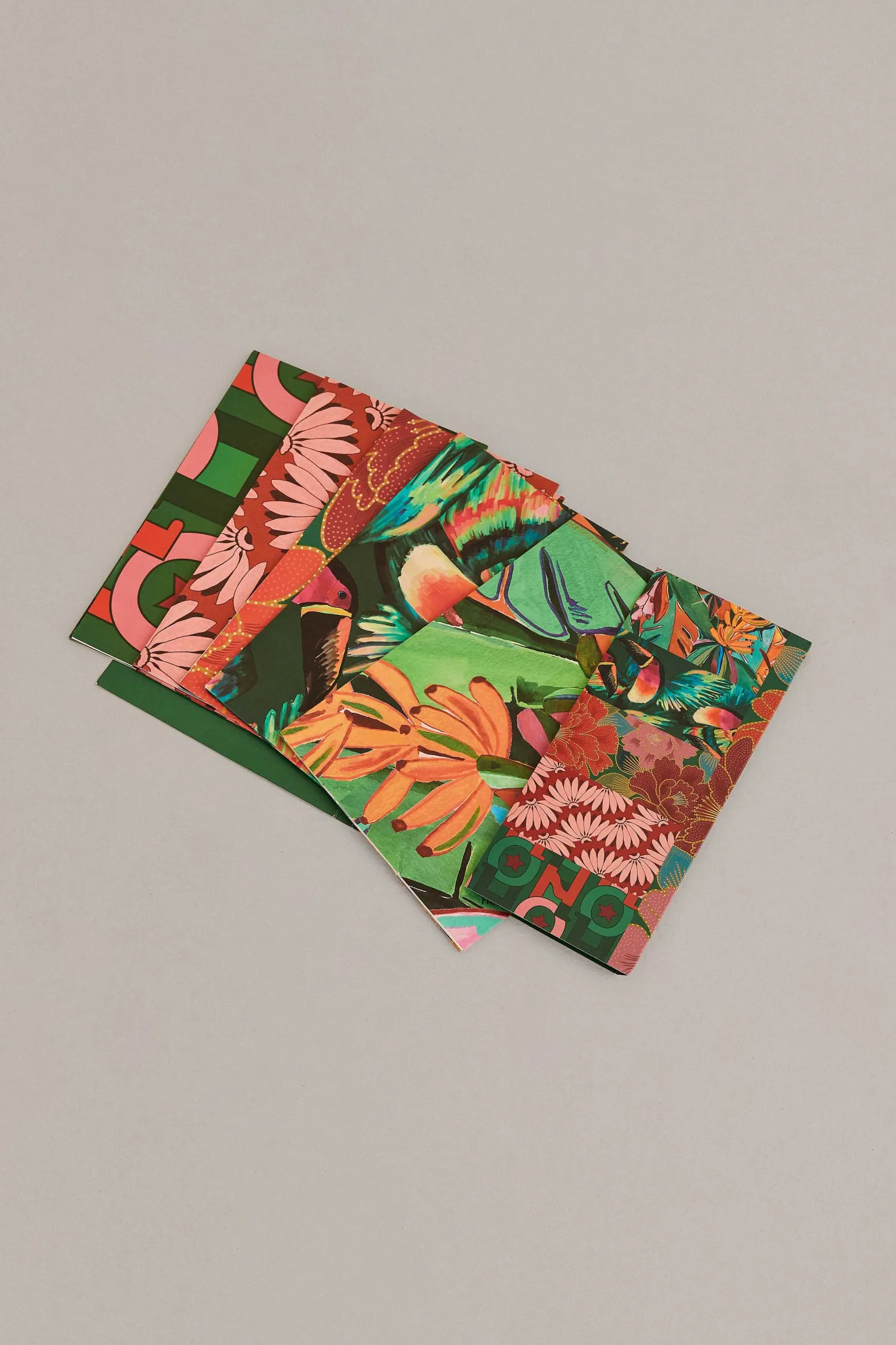 FARM Rio SHARE THE JOY GIFT WRAP PAPER SET