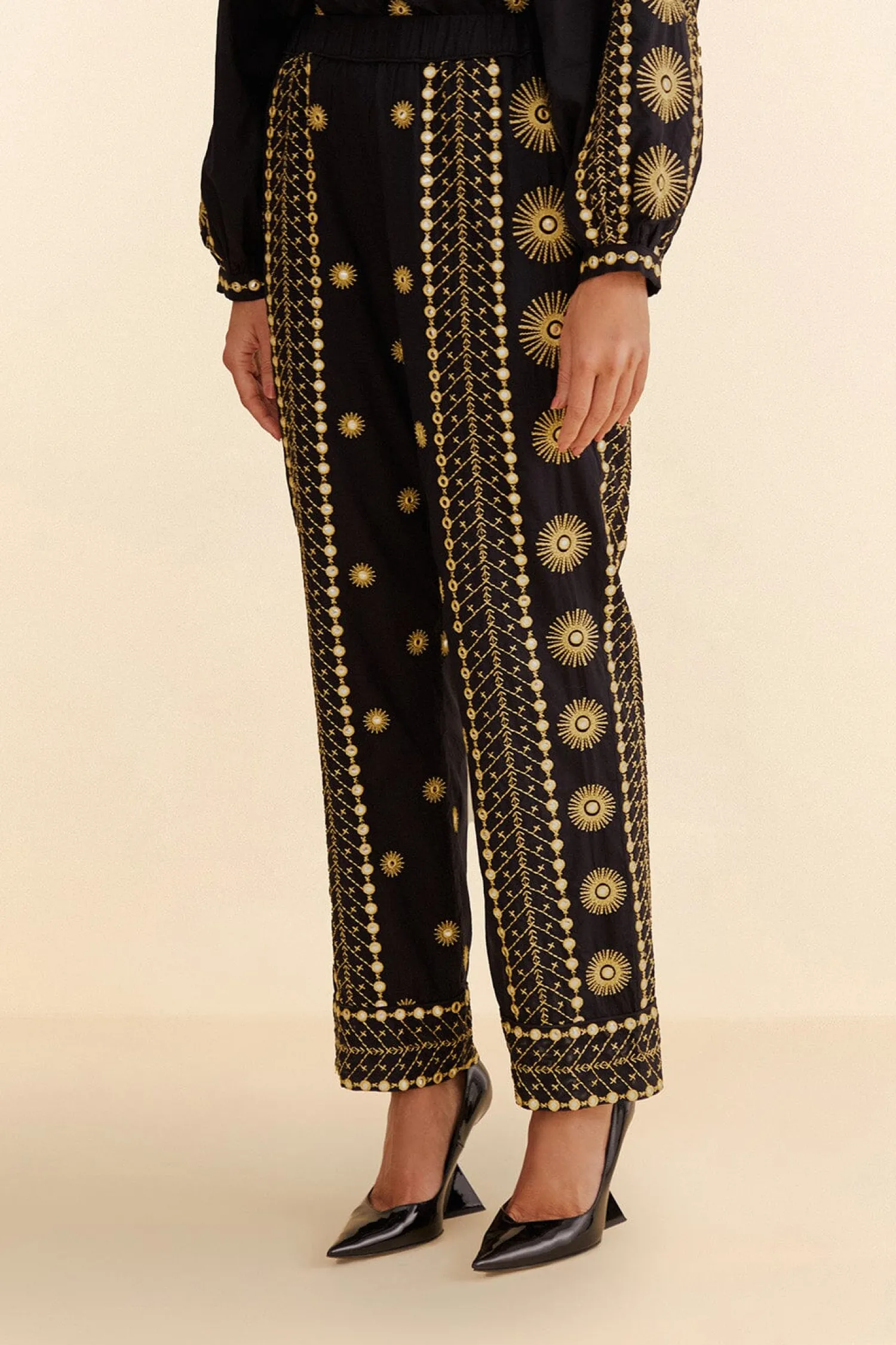 FARM Rio SUN EMBROIDERED PANTS