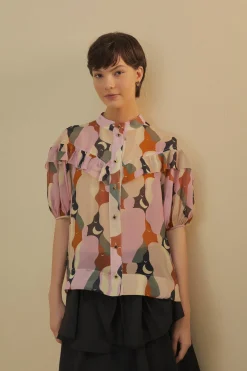FARM Rio  THE KISS MULTICOLOR SHORT SLEEVE BLOUSE
